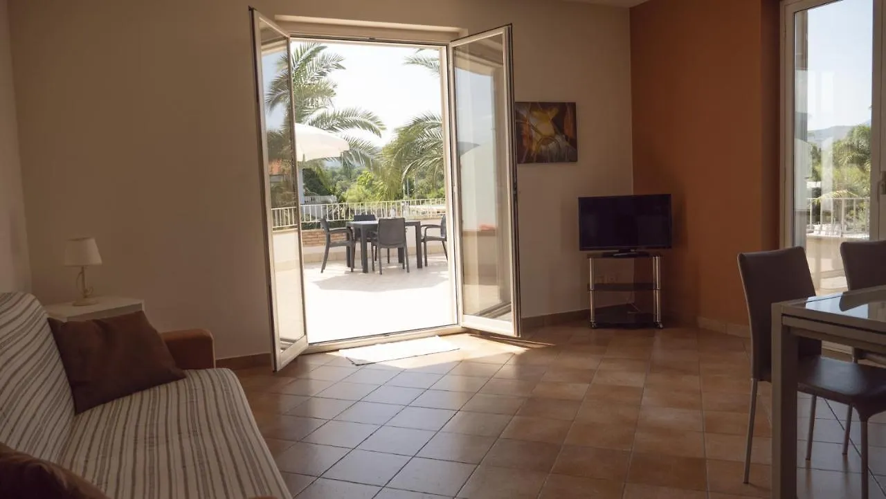**** Aparthotel Villa Galati Resort Mascali Italy